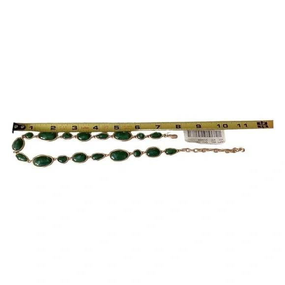Southern Living Brushed Gold Tone Jade Green Resin Cab 16 Inch Necklace - Picture 14 of 14